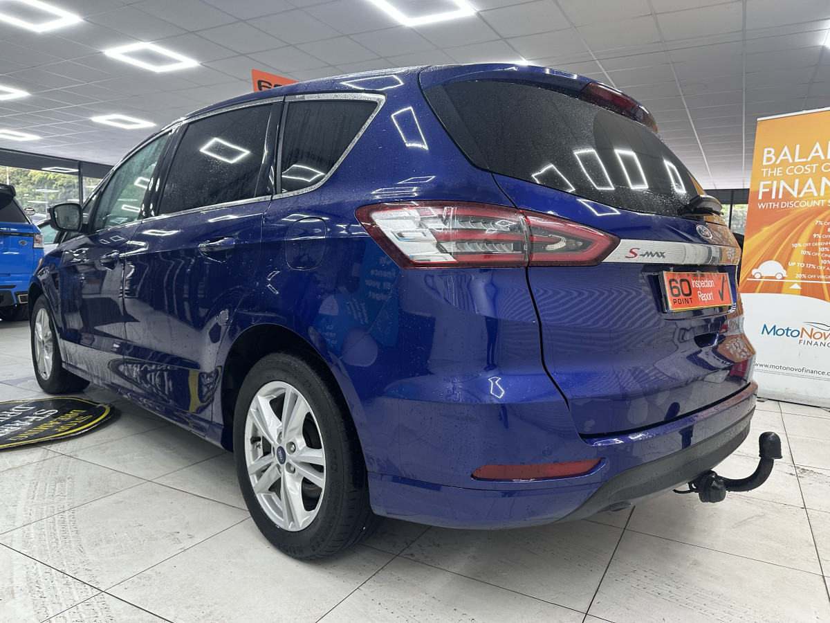 2018 (MAY) FORD S-MAX 2.0 TDCi 150 TITANIUM — 7 SEATER with PANORAMIC ROOF — FSH