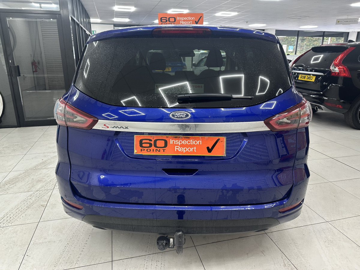 2018 (MAY) FORD S-MAX 2.0 TDCi 150 TITANIUM — 7 SEATER with PANORAMIC ROOF — FSH