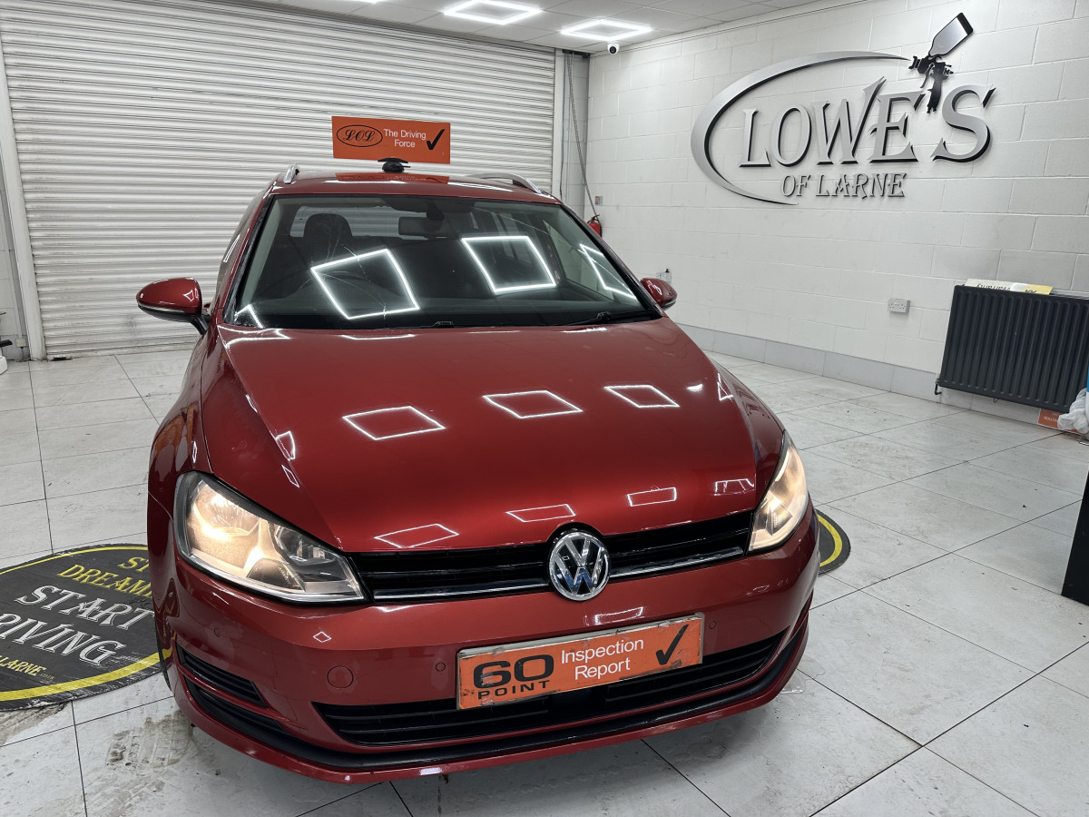 2015 (OCT) VW GOLF 1.6 TDi SE BlueMOTION ESTATE — £20 TAX