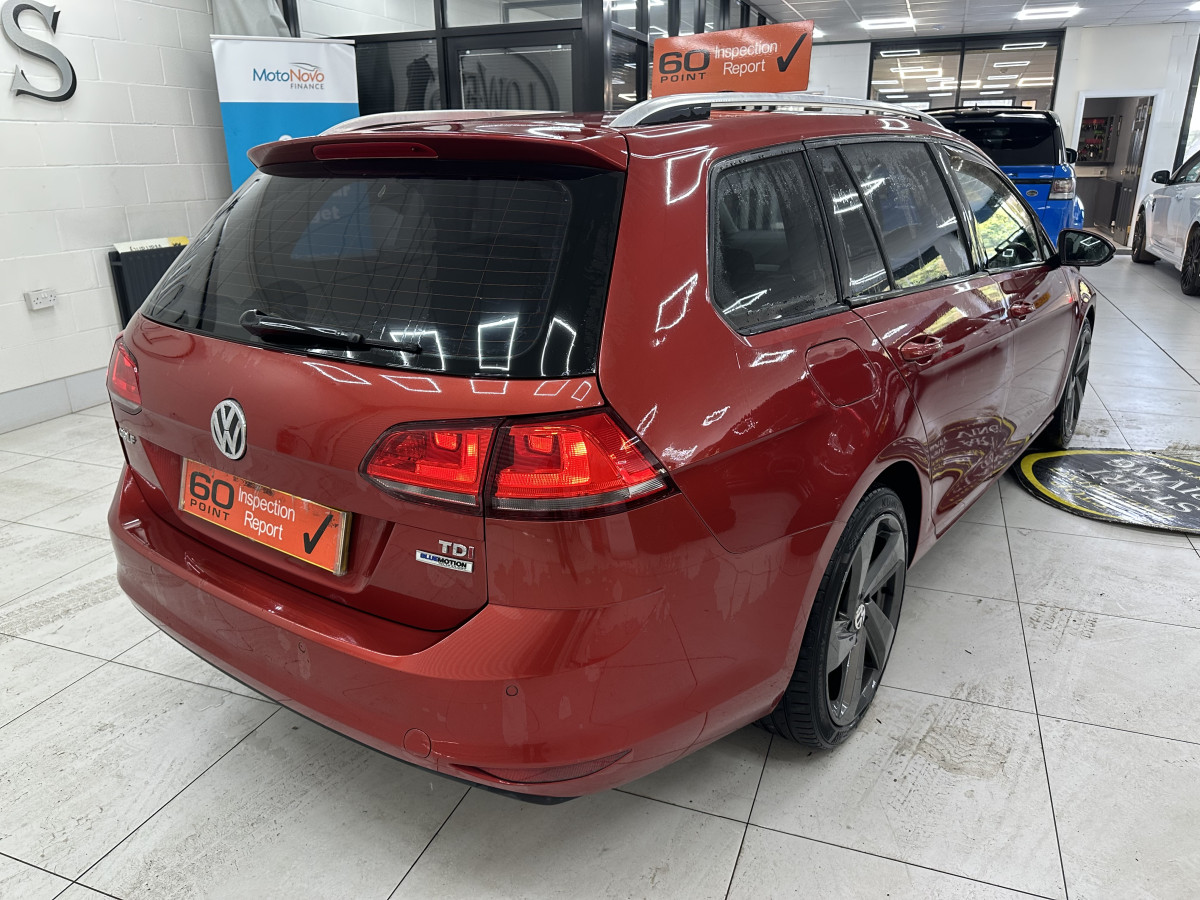 2015 (OCT) VW GOLF 1.6 TDi SE BlueMOTION ESTATE — £20 TAX