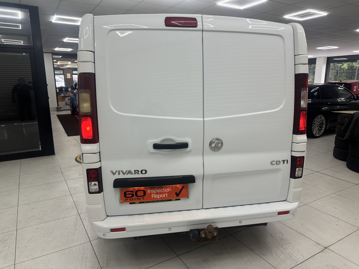 2017 (MARCH) VAUXHALL VIVARO 1.6 CDTi 120PS 2700 SPORTIVE — NO VAT