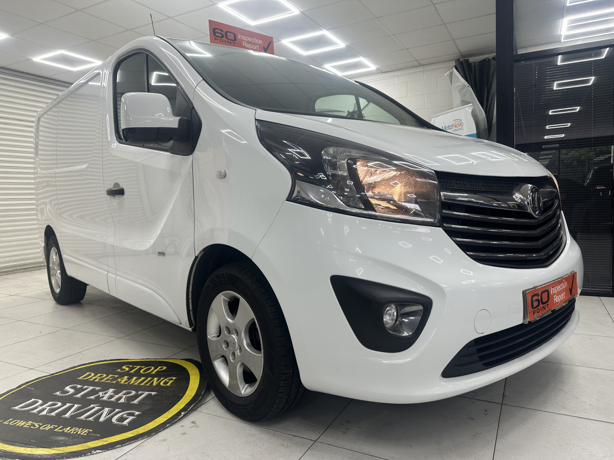 2017 (MARCH) VAUXHALL VIVARO 1.6 CDTi 120PS 2700 SPORTIVE — NO VAT