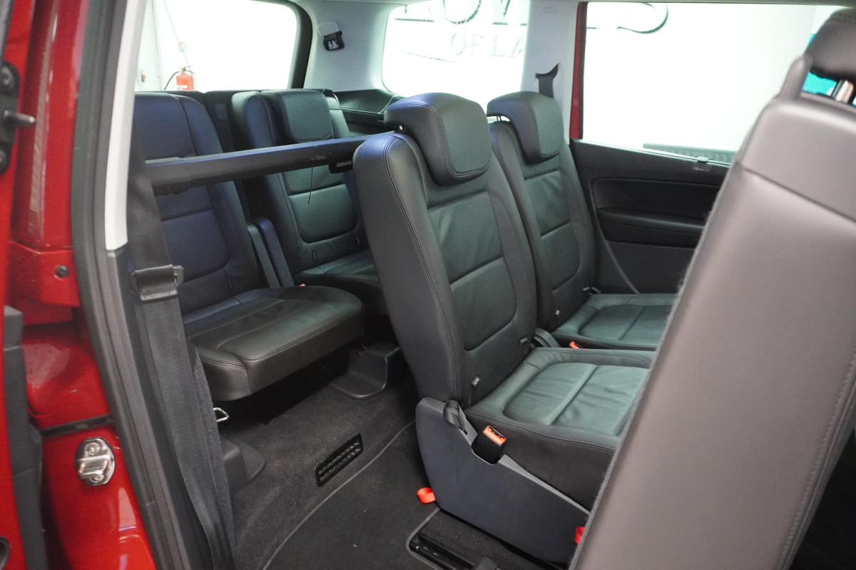 2018 (NOV) SEAT ALHAMBRA 2.0 TDi XCELLENCE AUTOMATIC with LEATHER, PAN ROOF & SAT NAV