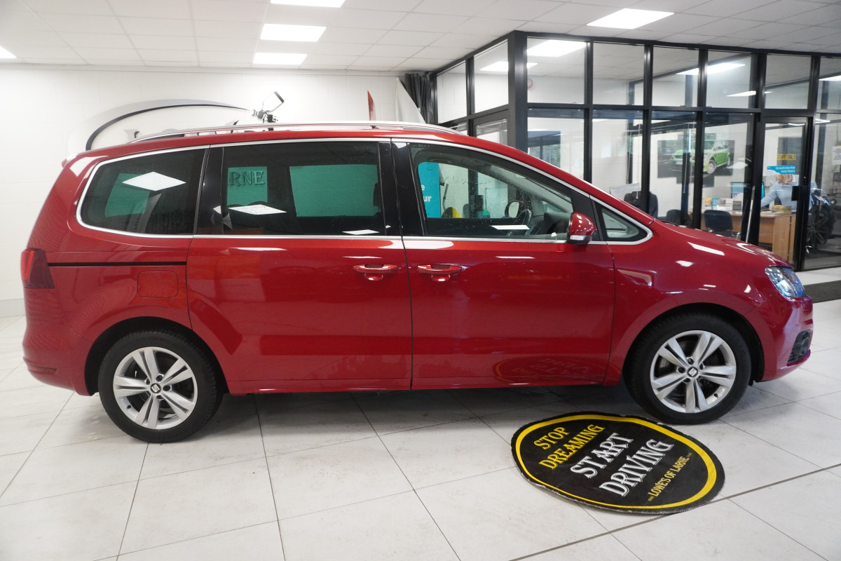 2018 (NOV) SEAT ALHAMBRA 2.0 TDi XCELLENCE AUTOMATIC with LEATHER, PAN ROOF & SAT NAV