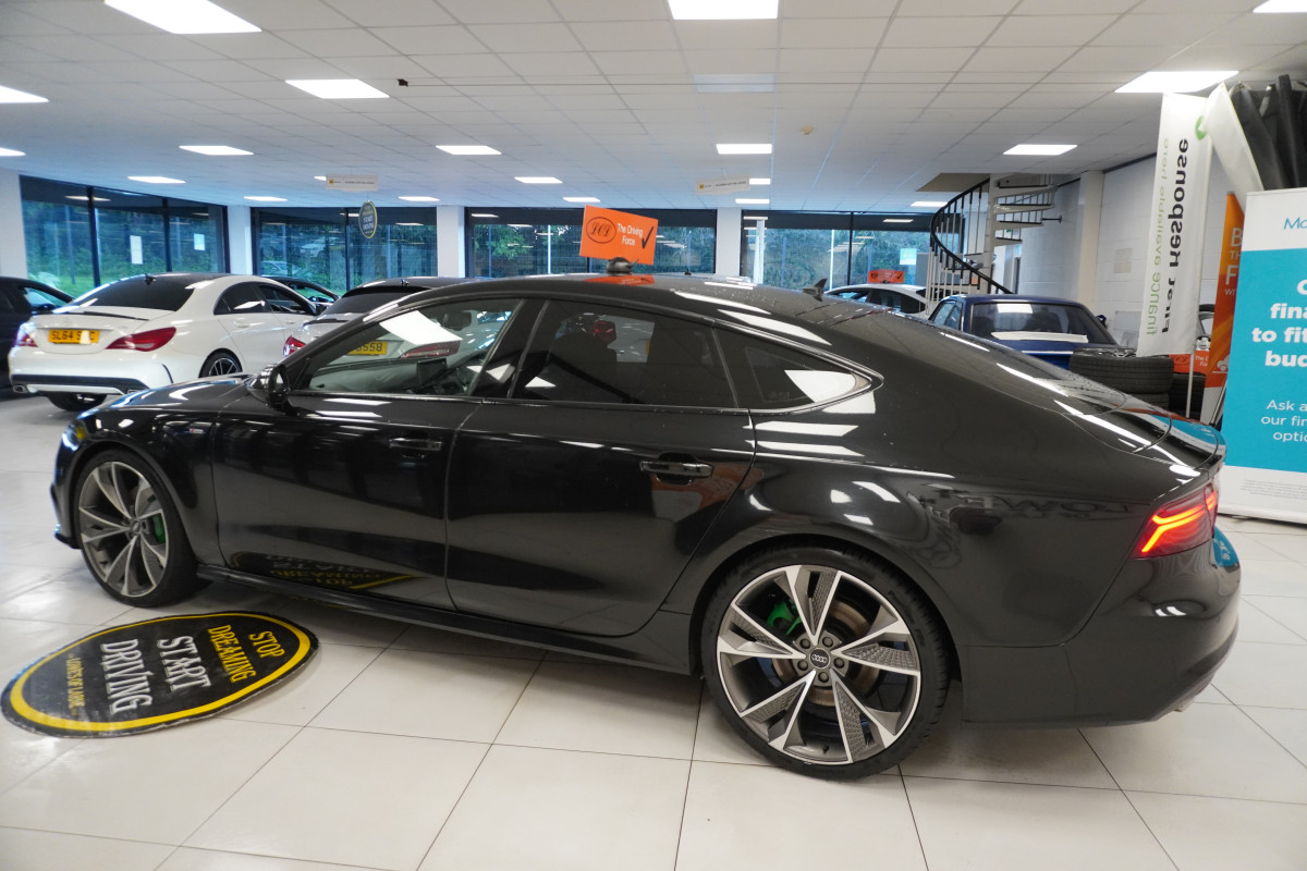 2013 AUDI A7 3.0 TDi QUATTRO 204 BHP BLACK EDITION AUTOMATIC with BLACK LEATHER & SAT NAV (5 SEATER)