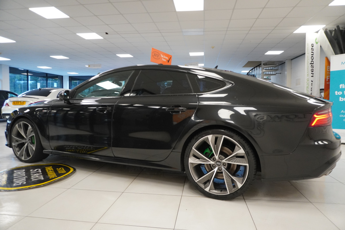 2013 AUDI A7 3.0 TDi QUATTRO 204 BHP BLACK EDITION AUTOMATIC with BLACK LEATHER & SAT NAV (5 SEATER)