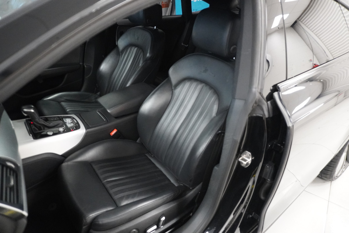 2013 AUDI A7 3.0 TDi QUATTRO 204 BHP BLACK EDITION AUTOMATIC with BLACK LEATHER & SAT NAV (5 SEATER)