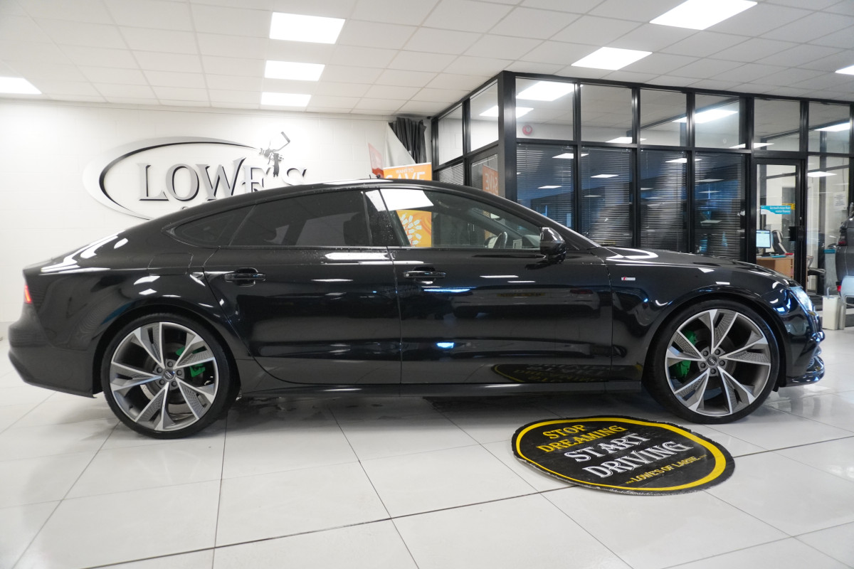 2013 AUDI A7 3.0 TDi QUATTRO 204 BHP BLACK EDITION AUTOMATIC with BLACK LEATHER & SAT NAV (5 SEATER)