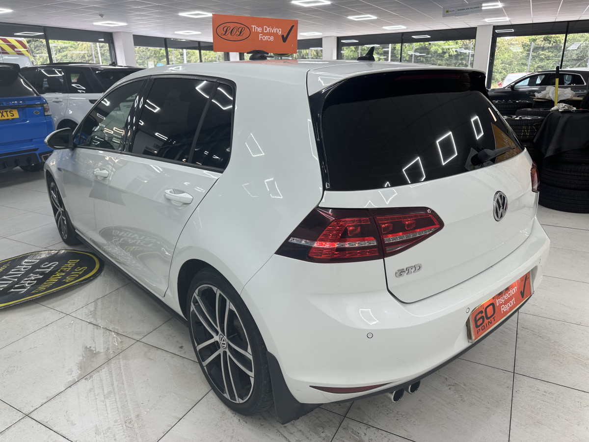 2016 (SEPT) VW GOLF 2.0 TDi GTD BM DSG AUTOMATIC — STUNNING GOLF GTD