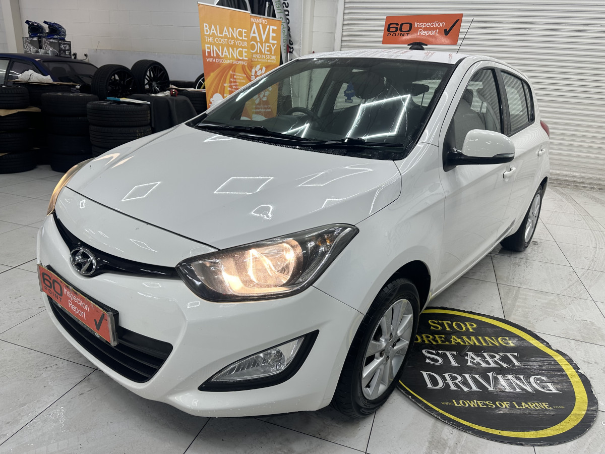 2012 HYUNDAI i20 1.2 ACTIVE 5 DOOR — GREAT FIRST CAR — LOW INSURANCE — ONLY £35