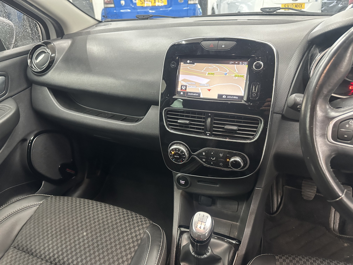 2018 (NOV) RENAULT CLIO 1.5 DCi GT LINE with ONLY 38,000 MILES — BLACK LEATHER & SAT NAV