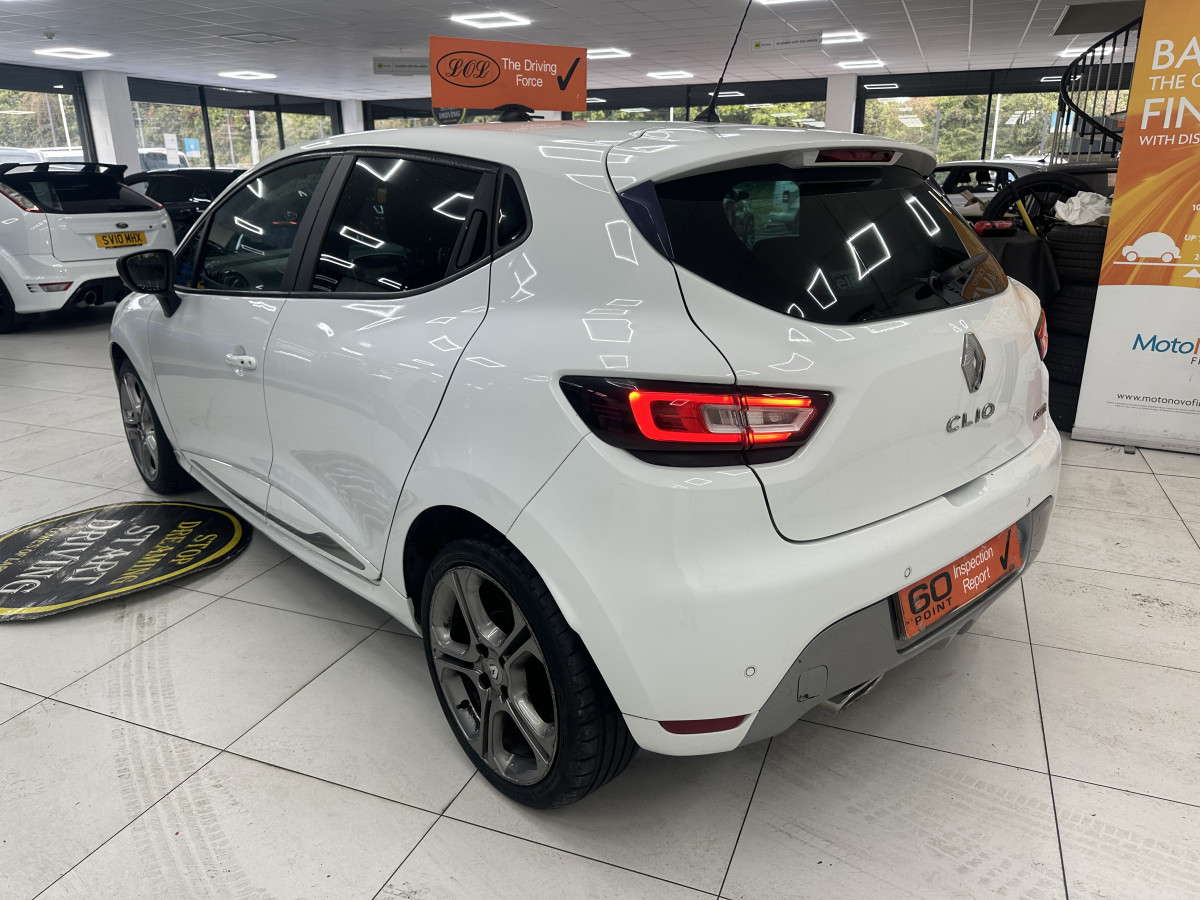 2018 (NOV) RENAULT CLIO 1.5 DCi GT LINE with ONLY 38,000 MILES — BLACK LEATHER & SAT NAV