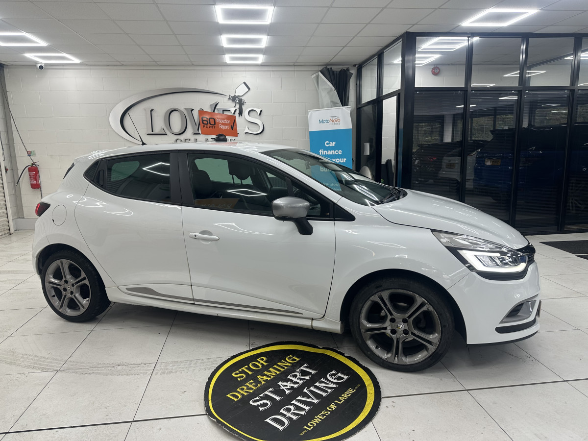 2018 (NOV) RENAULT CLIO 1.5 DCi GT LINE with ONLY 38,000 MILES — BLACK LEATHER & SAT NAV