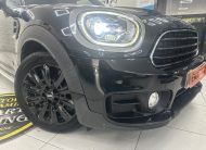2018 MINI COUNTRYMAN 2.0 DIESEL COOPER ALL4 AUTOMATIC 5 DOOR with WHITE LEATHER & SAT NAV