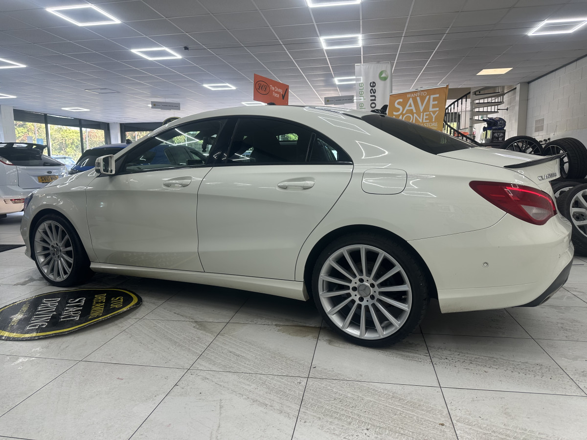 2018 MERCEDES CLA 200D SPORT — LEATHER, SAT NAV & 19″ ALLOYS