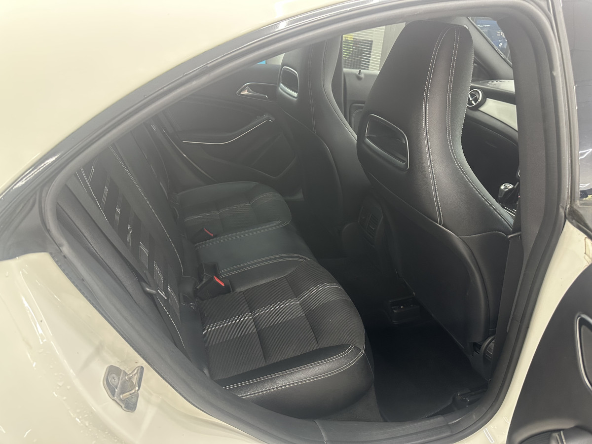 2018 MERCEDES CLA 200D SPORT — LEATHER, SAT NAV & 19″ ALLOYS