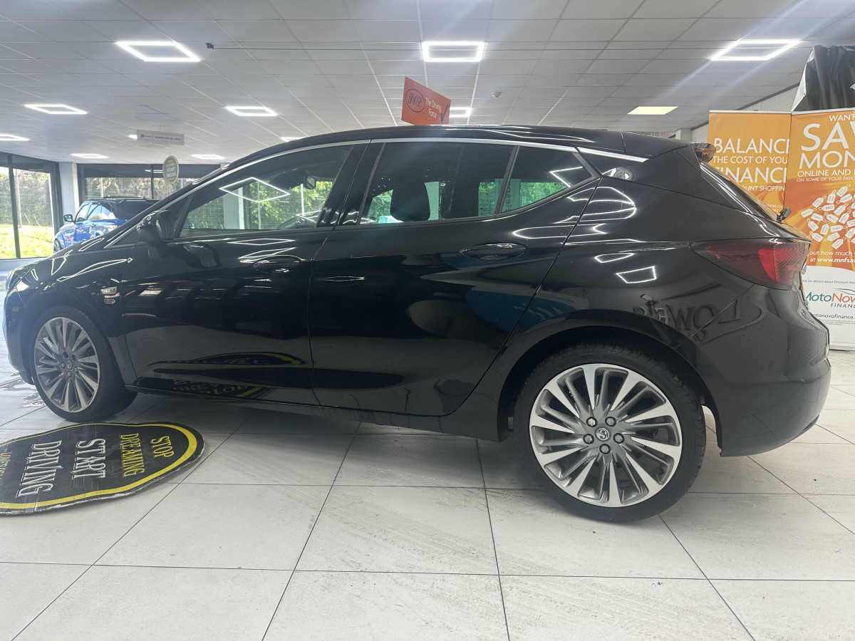 2021 (SEPT) VAUXHALL ASTRA 1.2 TURBO 145 GRIFFIN EDITION with BLACK LEATHER