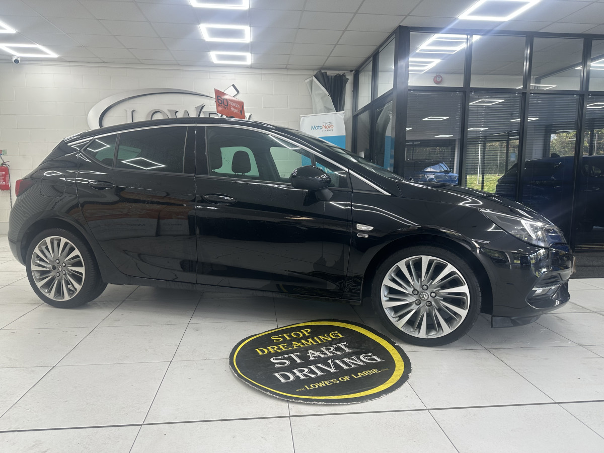 2021 (SEPT) VAUXHALL ASTRA 1.2 TURBO 145 GRIFFIN EDITION with BLACK LEATHER