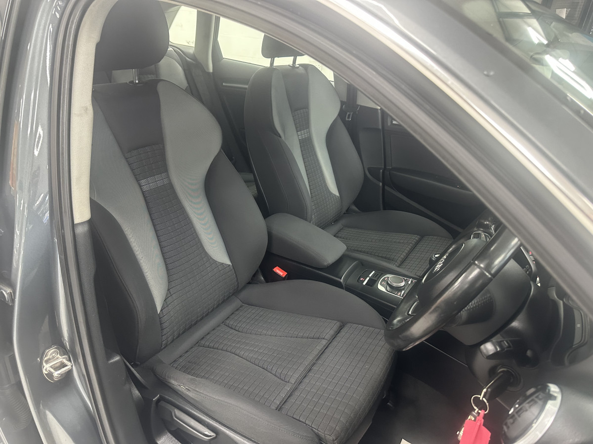 2013 (OCTOBER) AUDI A3 1.4 TFSi SPORT — GREAT FIRST CAR