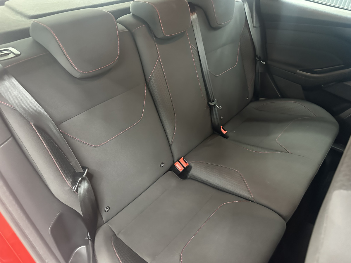 2017 FORD FOCUS 1.0 EcoBOOST 125 ST-LINE AUTOMATIC — ONLY 79K