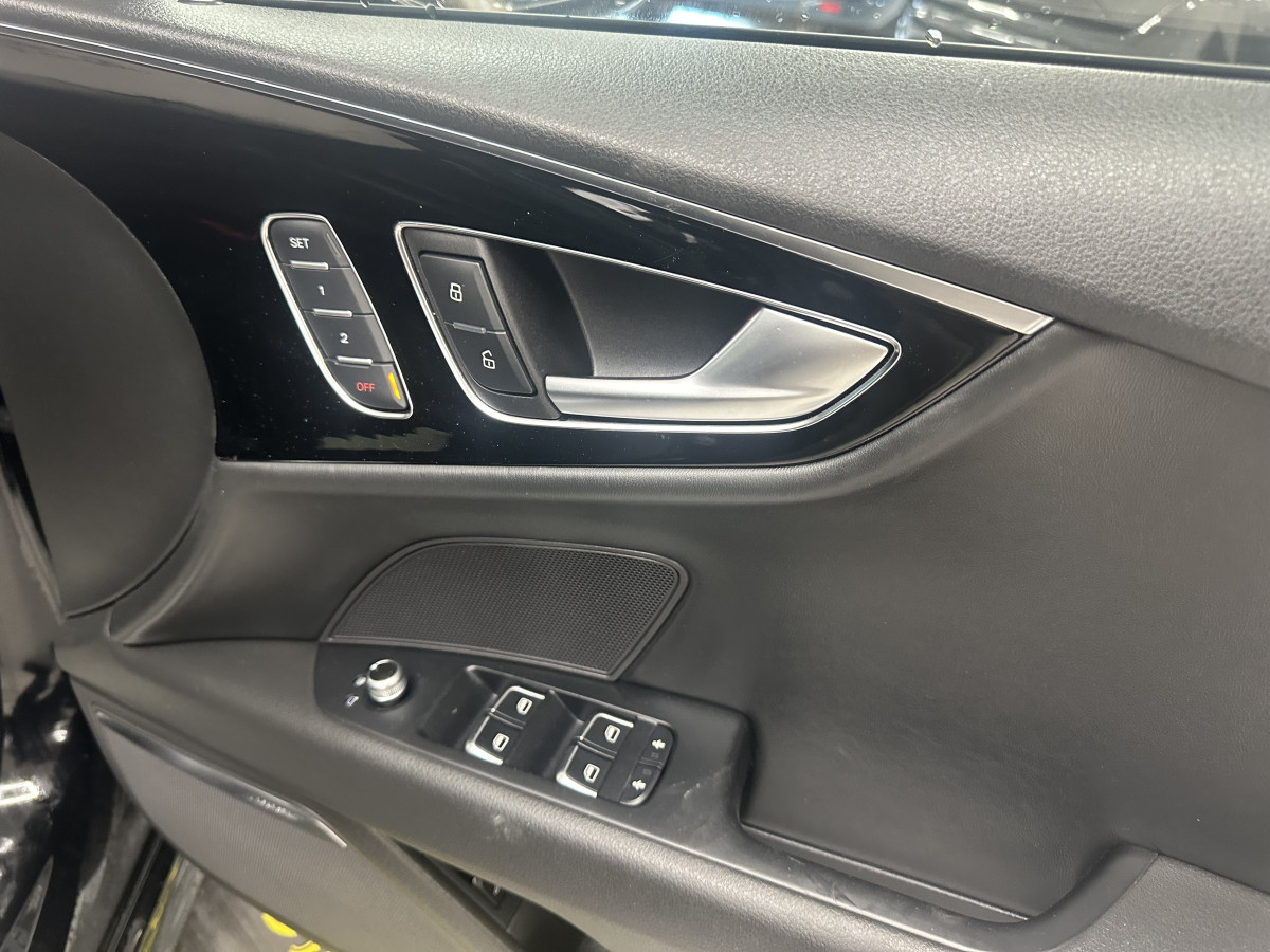 2013 AUDI A7 3.0 TDi QUATTRO 204 BHP BLACK EDITION AUTOMATIC with BLACK LEATHER & SAT NAV