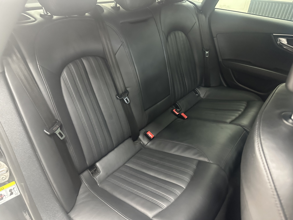 2013 AUDI A7 3.0 TDi QUATTRO 204 BHP BLACK EDITION AUTOMATIC with BLACK LEATHER & SAT NAV