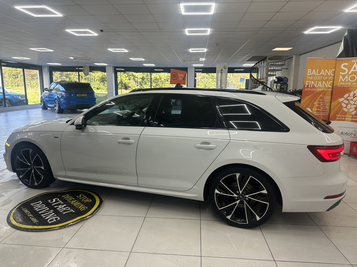 2018 AUDI A4 40 2.0 TDi 150BHP S LINE AVANT AUTOMATIC with LEATHER & SAT NAV
